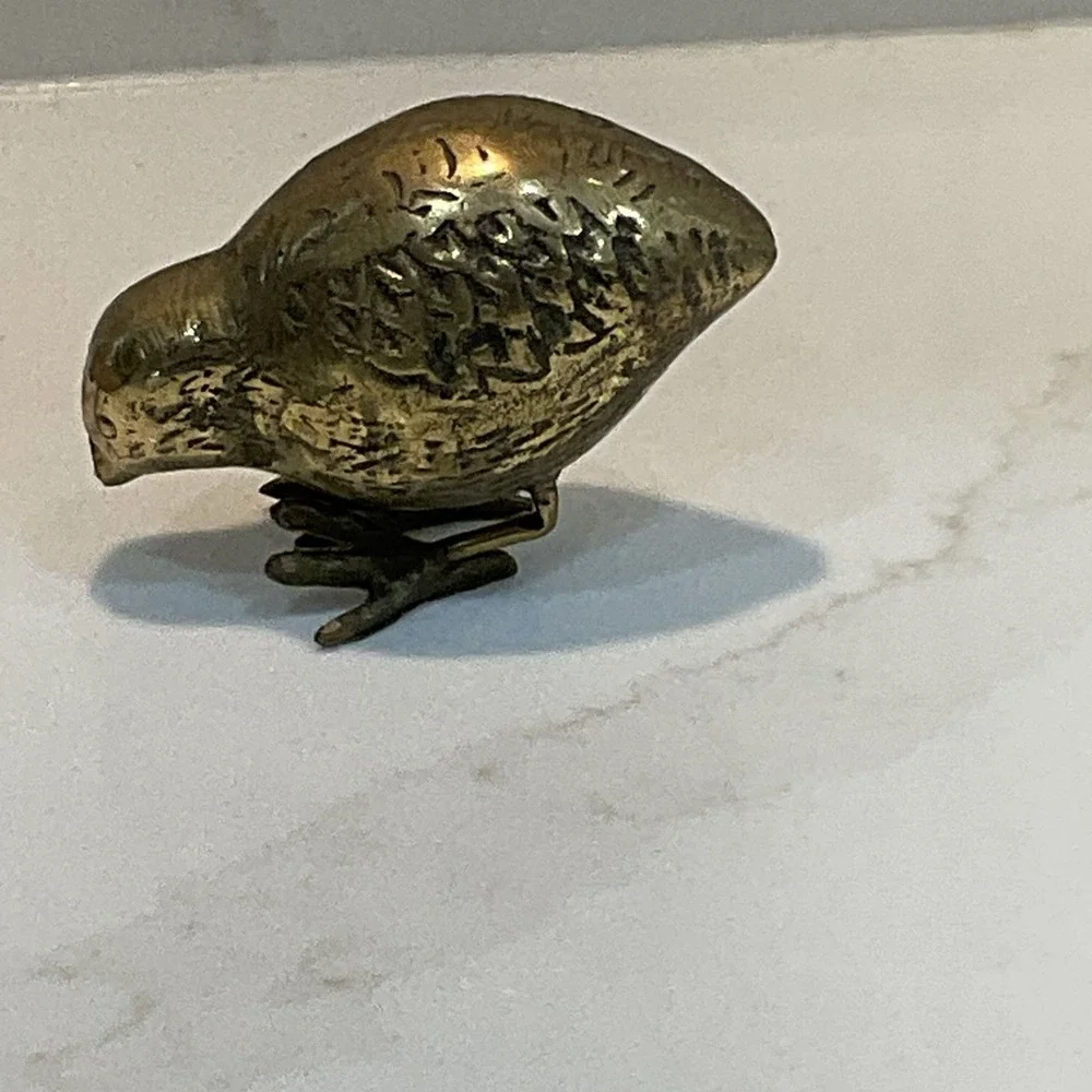 Vintage solid brass bird figurine Quail with feet 2